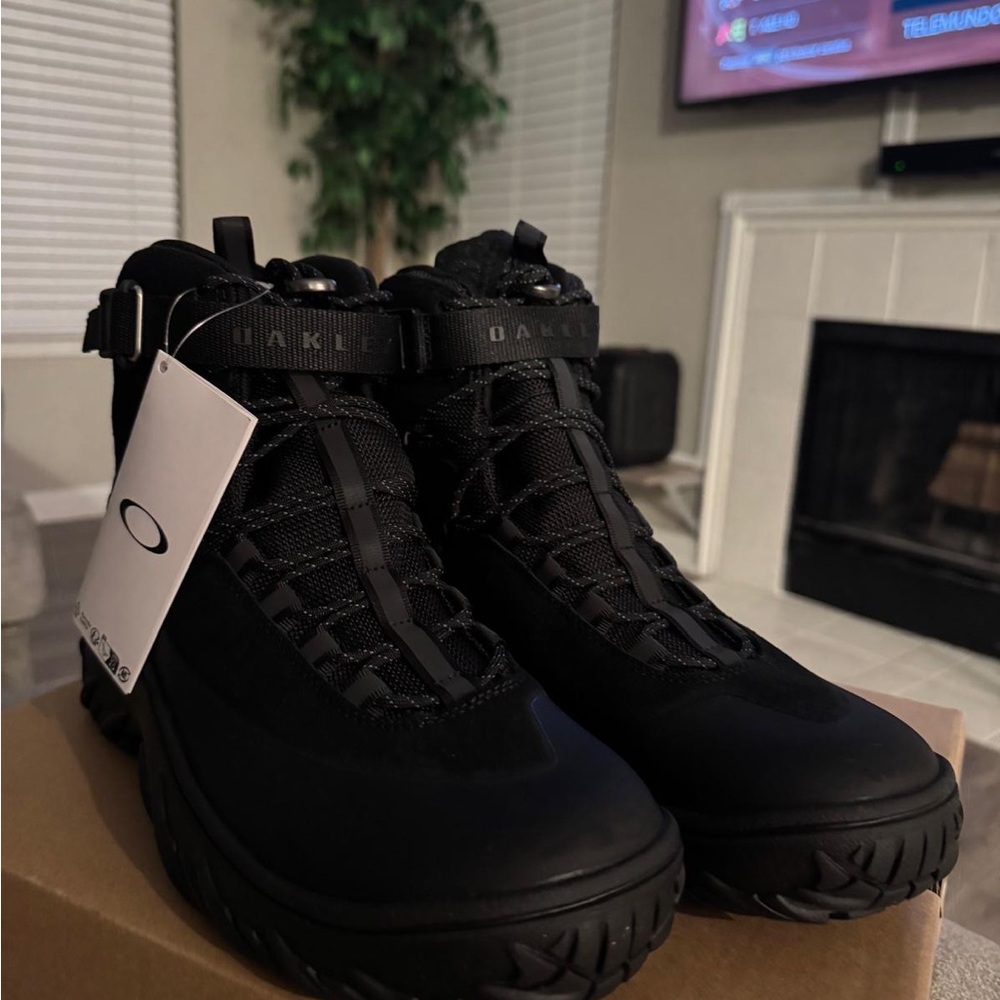 Oakley Black Tactical Boots